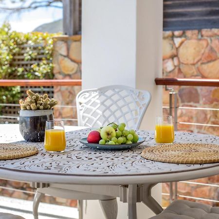 Hotel Far Horizons Camps Bay Ciudad del Cabo Exterior foto