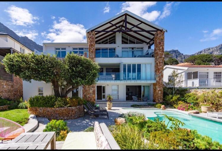 Hotel Far Horizons Camps Bay Ciudad del Cabo Exterior foto