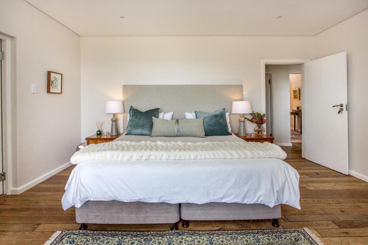 Hotel Far Horizons Camps Bay Ciudad del Cabo Exterior foto