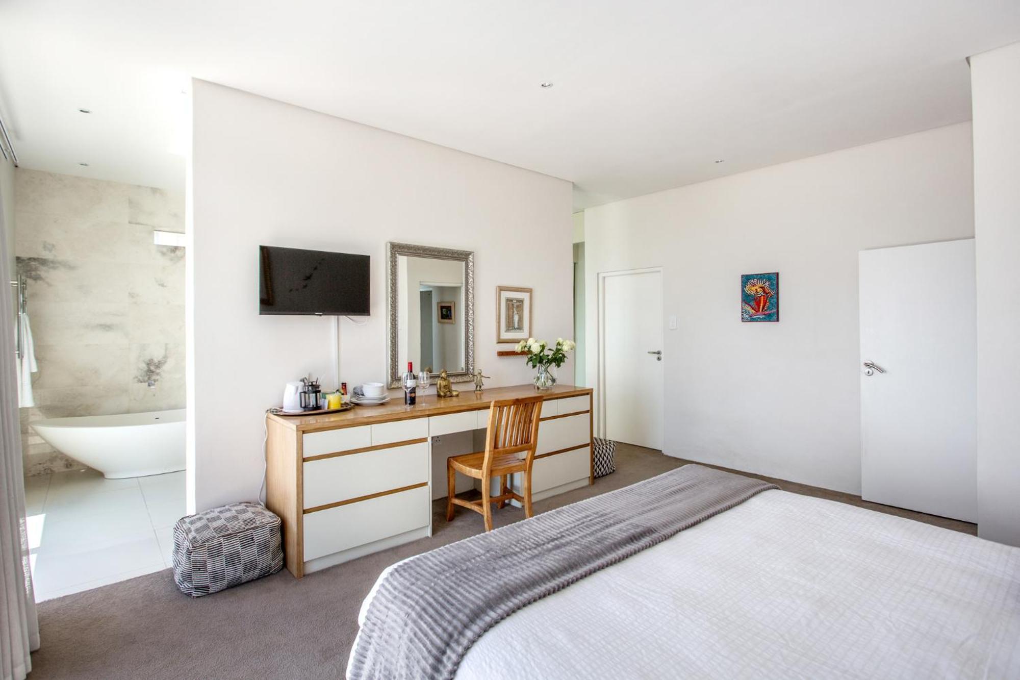 Hotel Far Horizons Camps Bay Ciudad del Cabo Exterior foto